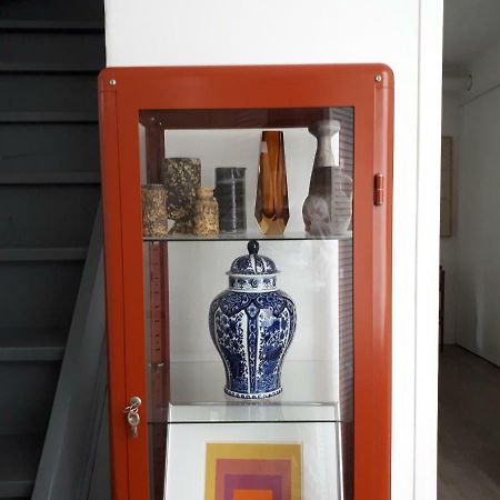 Tiny Monumental House In Down Town Leiden Appartement Buitenkant foto